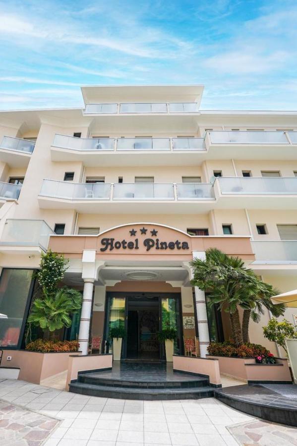 Hotel Pineta Bellaria-Igea Marina Exterior photo