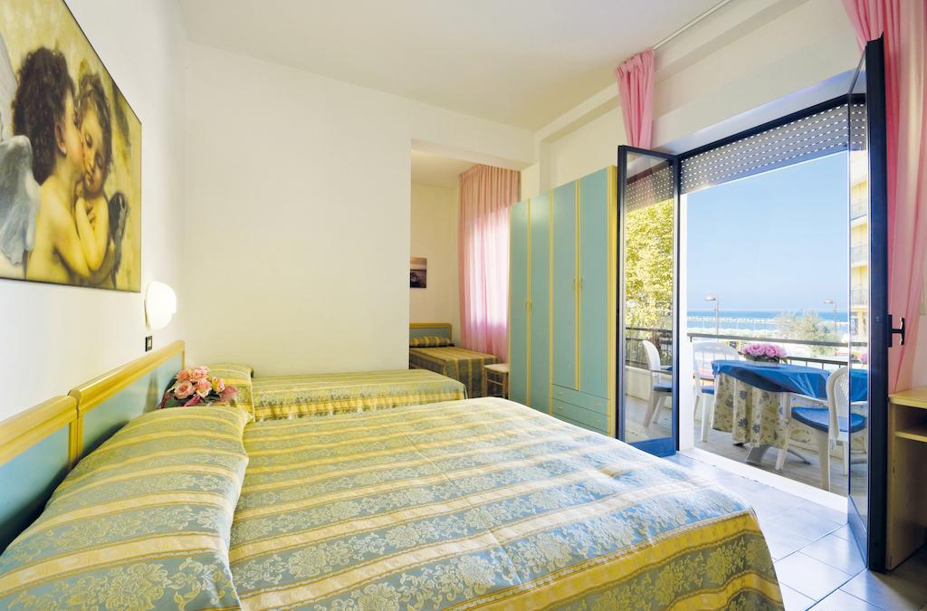 Hotel Pineta Bellaria-Igea Marina Room photo